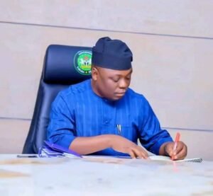 Taraba Govt to sack street sweepers without APC&hellip;